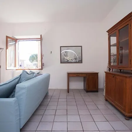 S249 - Sirolo, Trilocale A Due Passi Dal Centro *
